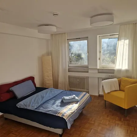 Cozy Bedroom And Study With Terrace *