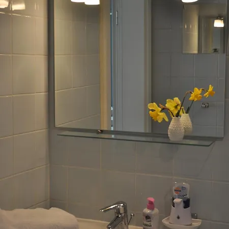 Cozy Bedroom And Study With Terrace Appartamento *