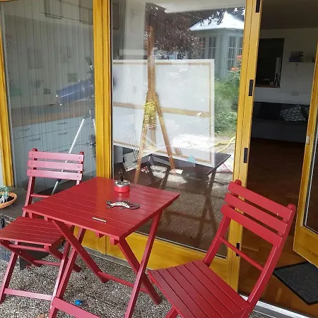 Cozy Bedroom And Study With Terrace Stoccarda